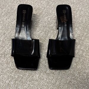 Black Women's Slide Sandals